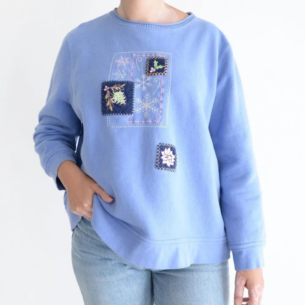 Vintage Basic Editions Blue White Embroidered Floral Christmas Holiday Sweater M